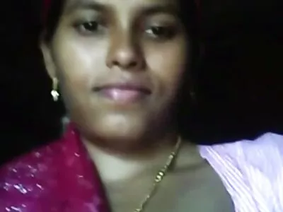 బస్టీ అందగత్తె MILF కున్నిలింగస్‌ని ఆస్వాదిస్తుంది మరియు ప్రతిగా ఆత్మవిశ్వాసం పీల్చుకుంటుంది తెలుగులో సెక్స్ వీడియో